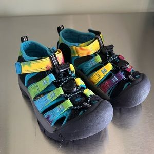 Keen Newport H2 Closed Toe Water